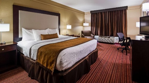 Best Western Plus Strawberry Inn & Suites image 17