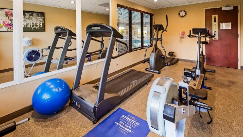 Best Western Plus Strawberry Inn & Suites image 6